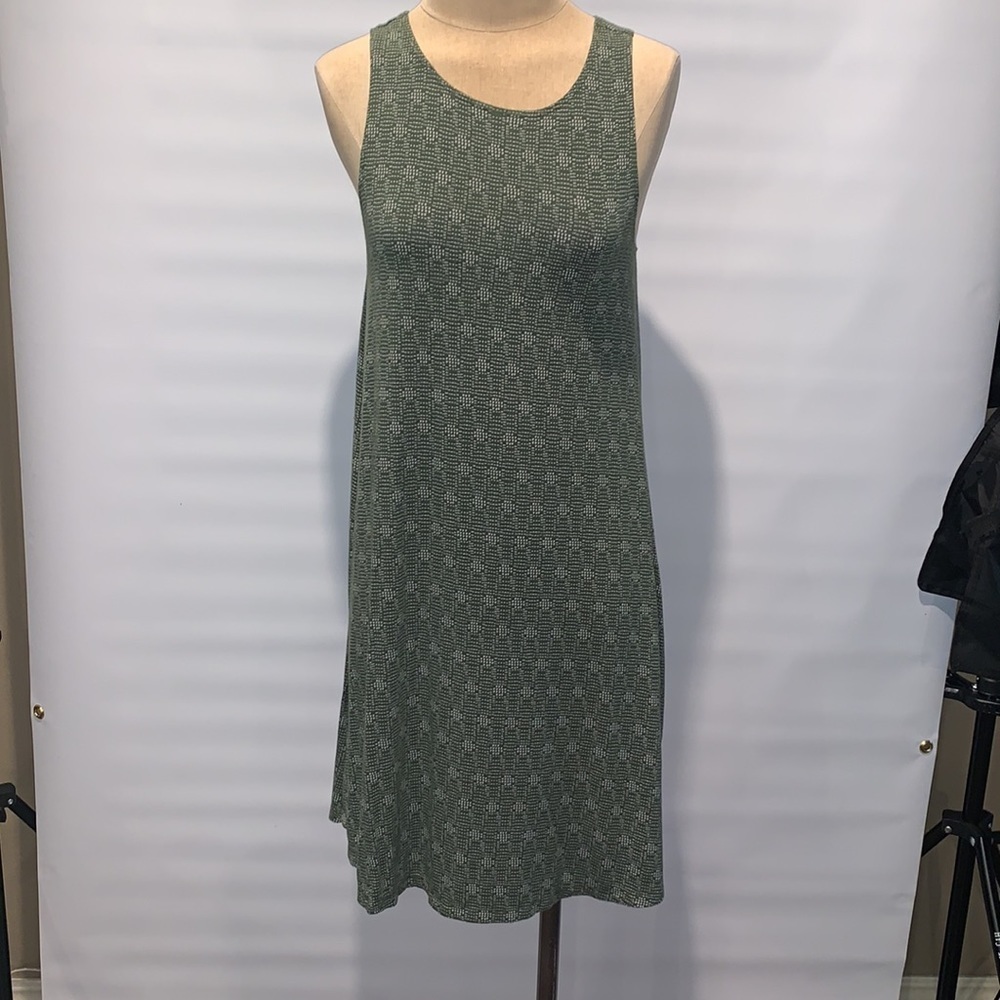 Old Navy Green Sleeveless Dress